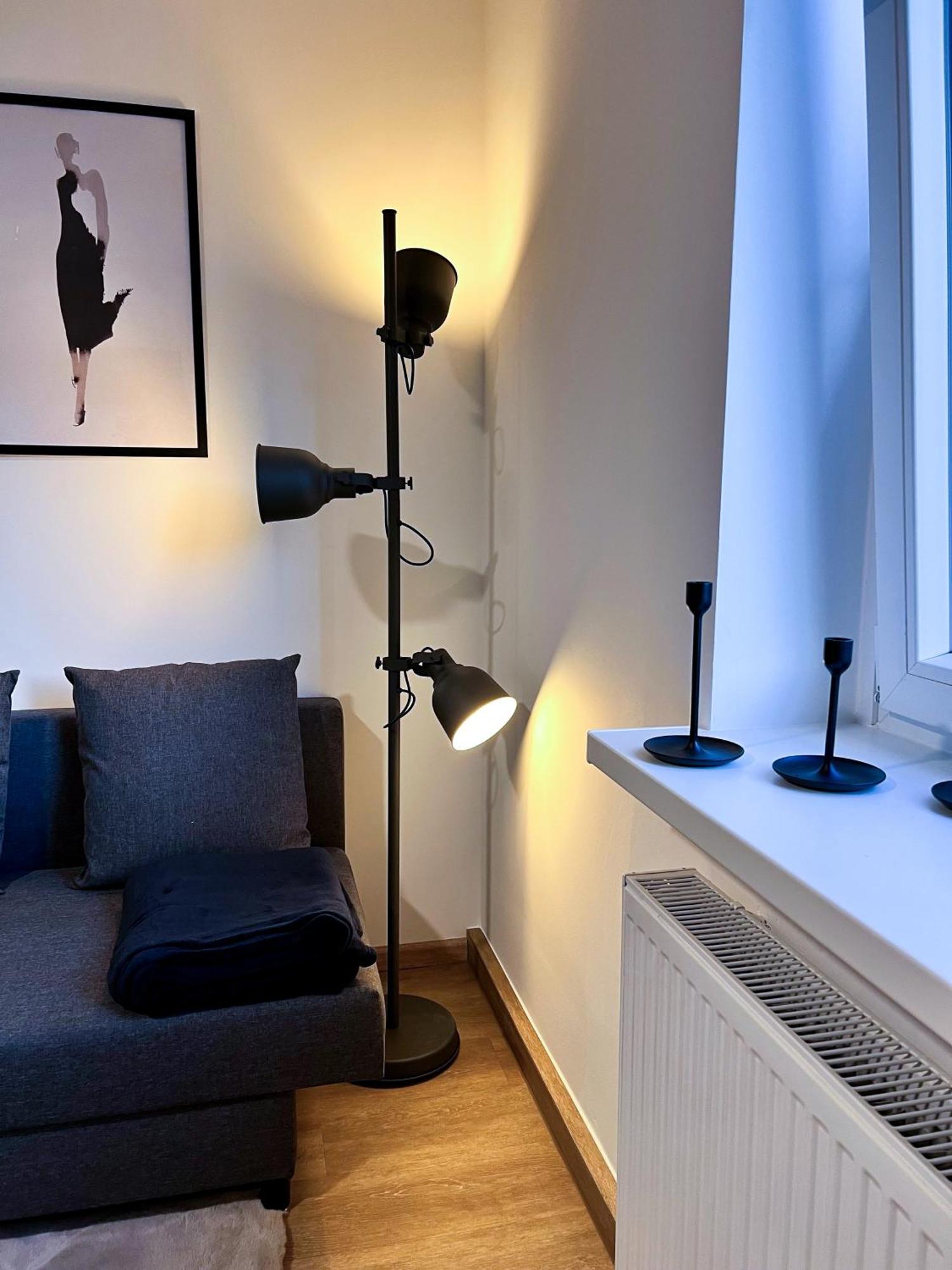 Ferienwohnung Zentrale Wohlfuehloase Mit Parkplatz Osnabrück Exterior foto